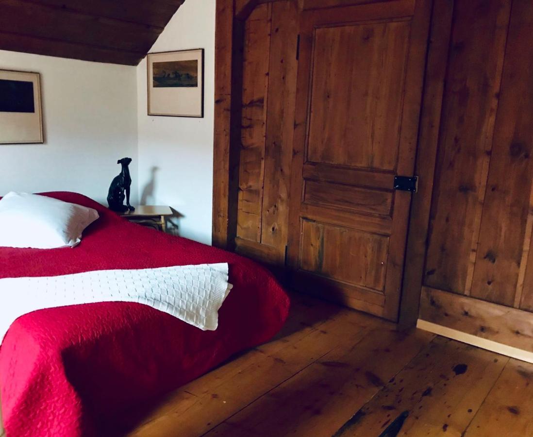 Maison Suchard, Tradition & Elegance In The Jura Couvet Экстерьер фото